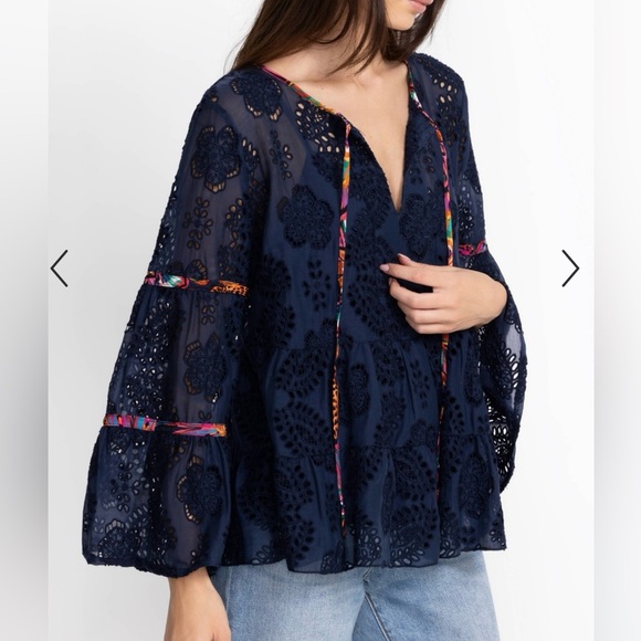 N.w.t. Johnny Was Tamera Eyelet Blouse Size Large Bell Sleeves - Picture 4 of 13